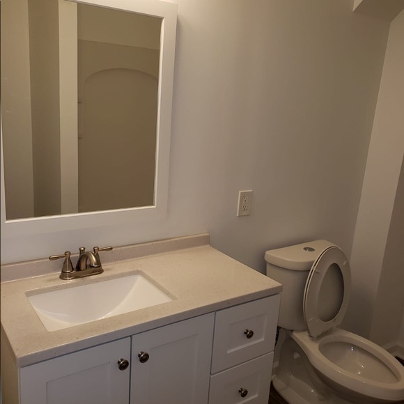 Basement rental - Picture 5 of 5